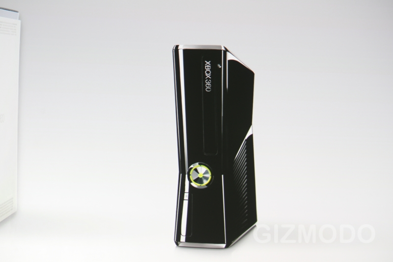 Illustration for article titled The New Xbox 360: Fully Detailed